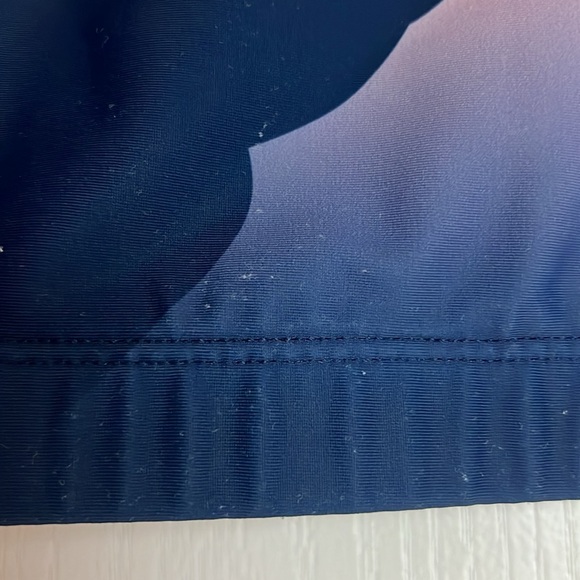 Oiselle size 4 race crop - Picture 4 of 5